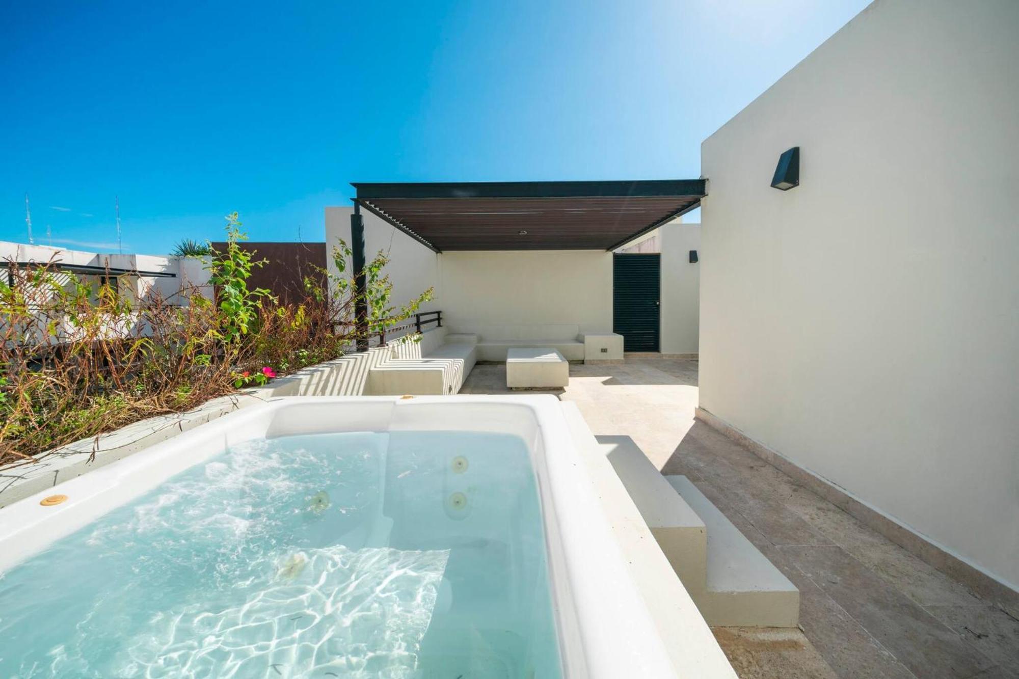 Modern Penthouse With 2 Bedroom Tub & Pool At Arenis - 509